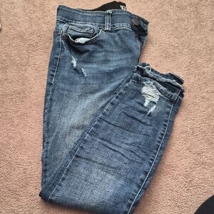 New York & Company Curvy Sculpting Skinny Jeans in Medium Blue